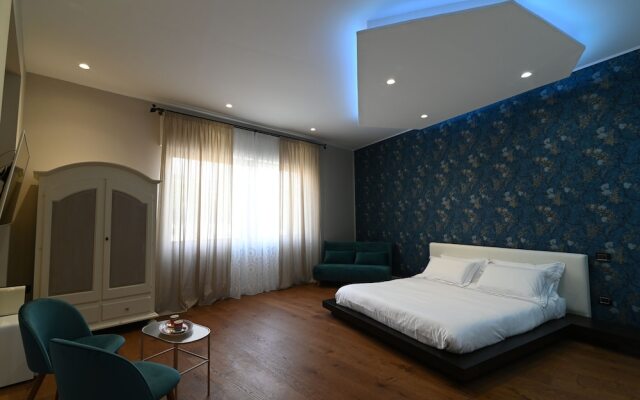 Slopes Suites and Spa