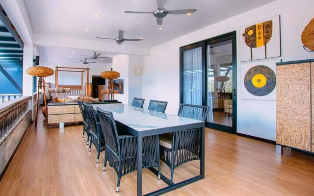 Lot 33 Boutique Hotel