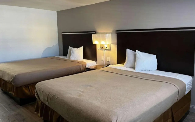 Quality Inn & Suites Artesia