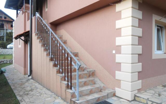 Apartmani Aleksijević