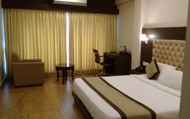 Hotel Sarah International
