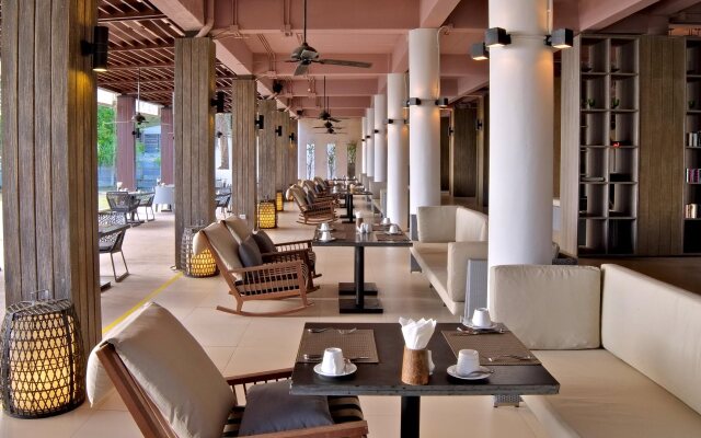 Twin Lotus Resort and Spa - Adults Only