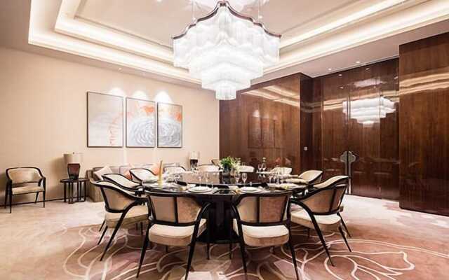 Golden Eagle Summit Hotel Nanjing China