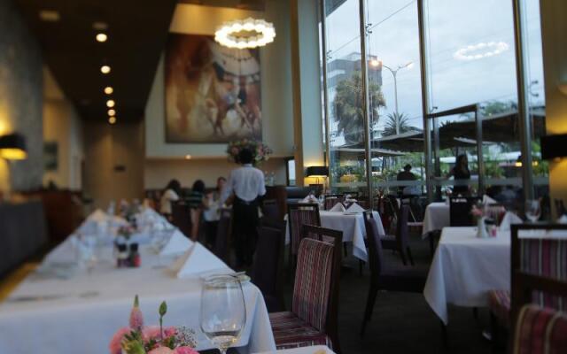 DoubleTree by Hilton Trujillo