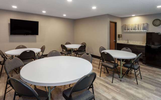 AmericInn by Wyndham New Richmond