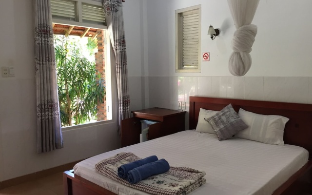 Nhat Quang Family Beach – Guest Rooms – Phan Thiet