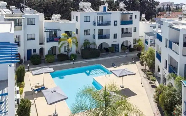 Paphos Blue Tasteful Apartment Complex Pool View