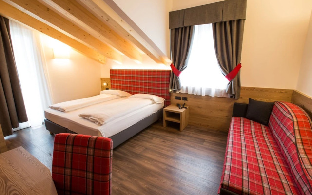 Sassdei My Active Suite Hotel