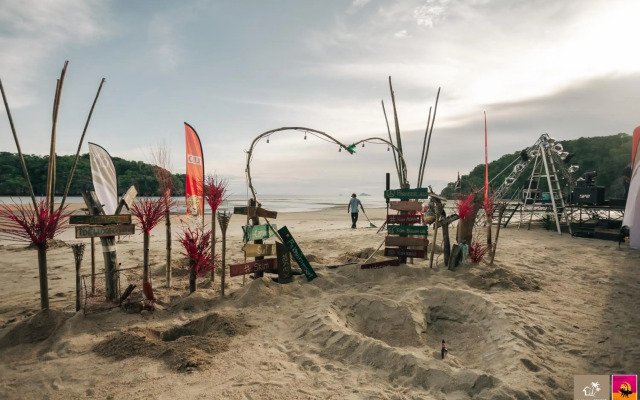 Pak Nam Resort