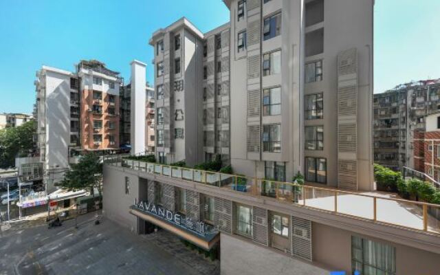 Yuanxu Apartment (Guangzhou Taikoo Hui Plaza Shipaiqiao Subway Station)