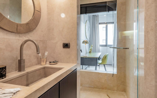 Milan Royal Suites & Luxury Apartments