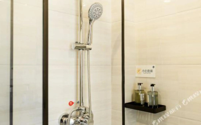 Rest Hotel(Shengyuan Street store in Xushui, Baoding)