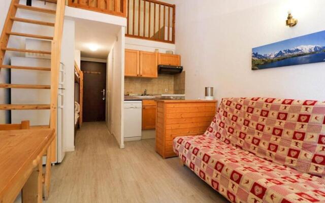 Appartement Montvalezan-La Rosière, 1 pièce, 6 personnes - FR-1-398-497