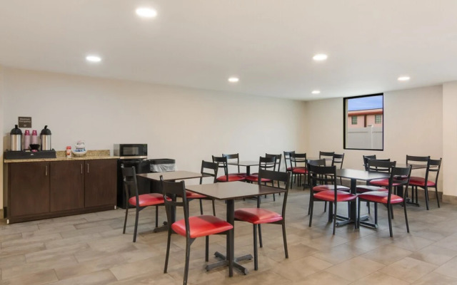 Red Roof Inn Chester