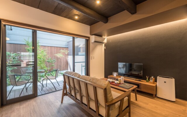 Guesthouse-Hana・Moonrain Villa