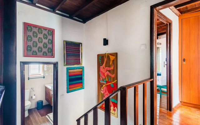 Casa das 10 Janelas at Monsanto