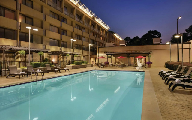 DoubleTree by Hilton Atlanta - Northlake