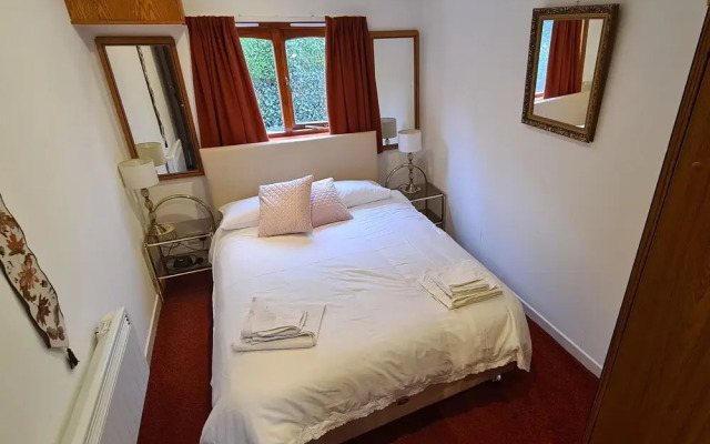 Hawthorn Cottages B&B