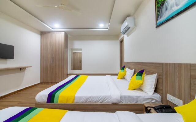 Itsy Hotels Krishna Residency, Govardhan Chauraha