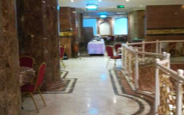 Al Fayroz Al Qibla