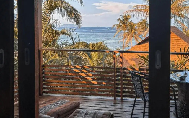 Ten Moons Lipe Resort