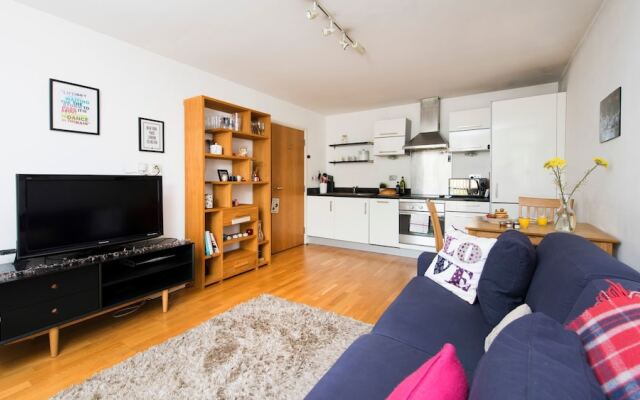 Beautiful and Bright 1BR Flat in Islington