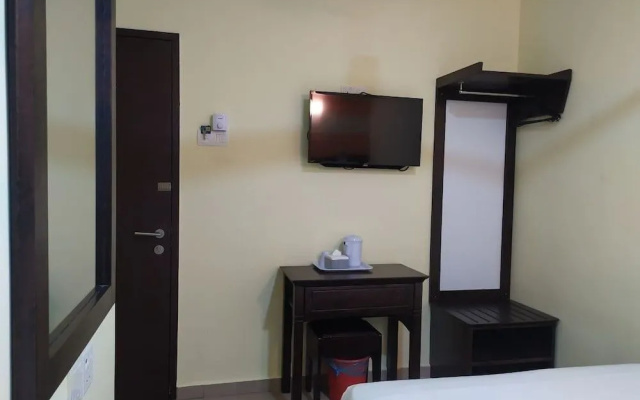 Sun Inns Meru Raya
