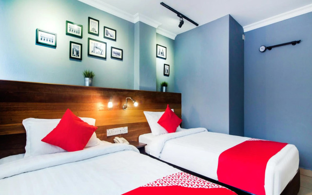 Super OYO 761 City Hotel