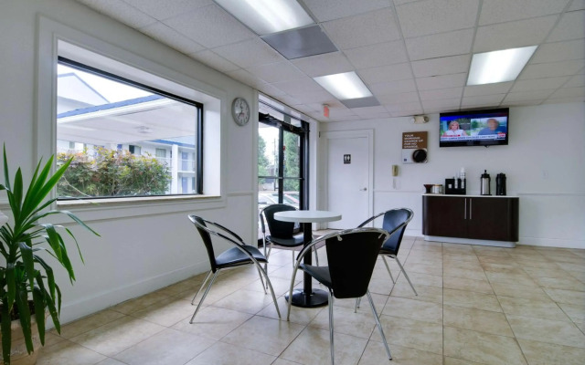 Motel 6 Atlanta GA
