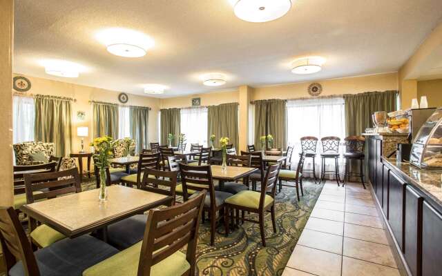 Clarion Inn & Suites Aiken South