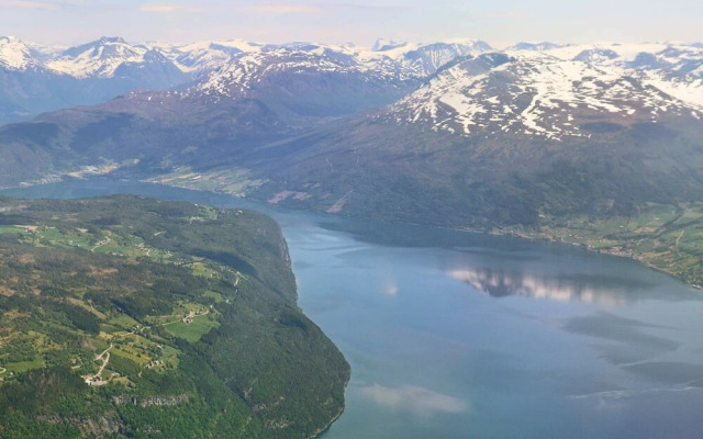 4 Person Holiday Home in Høyheimsvik