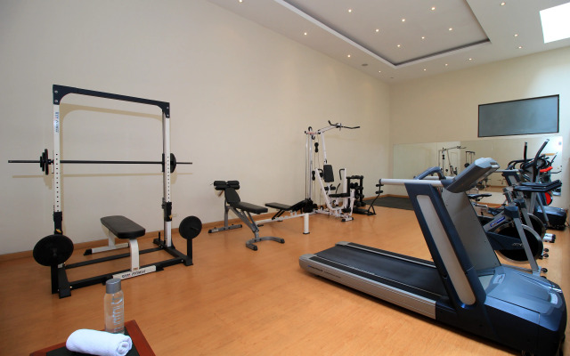 Windsor House Inn By Geh Suites