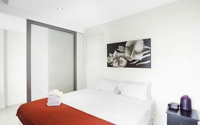 Melbourne Holiday Apartments at Northbank – Downie Street