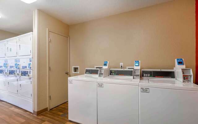 Extended Stay America Select Suites Tampa Brandon