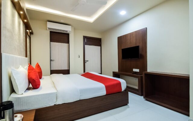 Oyo 28683 Hotel Suhagan Heights