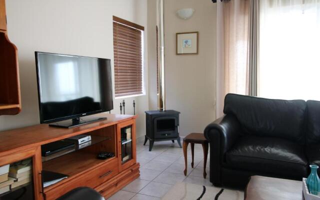 Baywatch Paternoster - The Penthouse