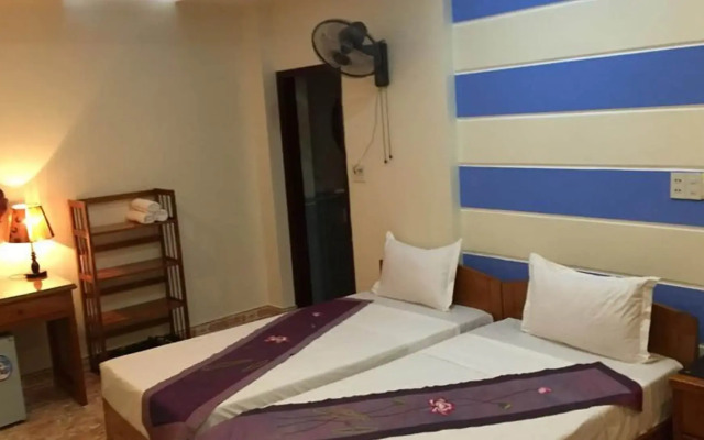 Sunny B Hotel