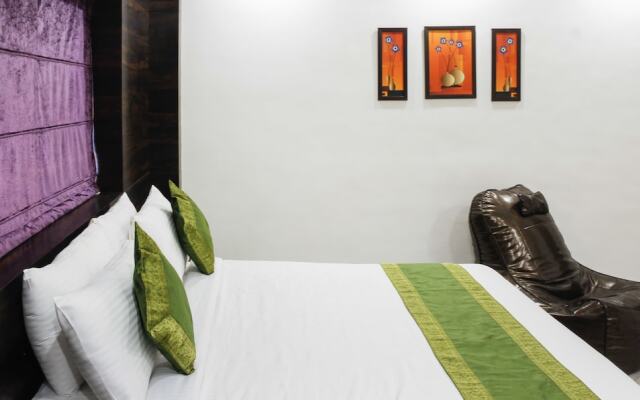 Hotel Indralok Inn