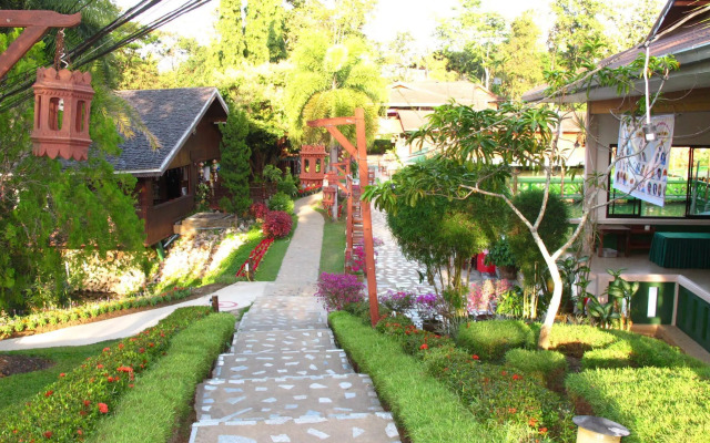 Wattana Village Resort