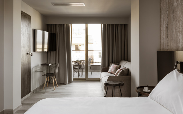 The Alassia Hotel