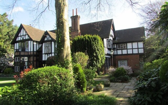 Tudor Grange