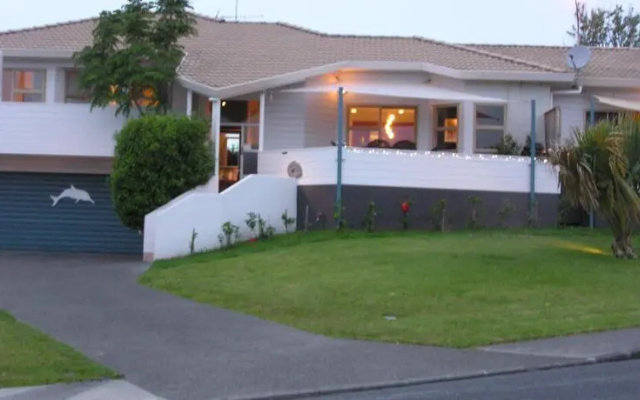 Bayview Manly Bed and Breakfast – Outside – Hibiscus Coast