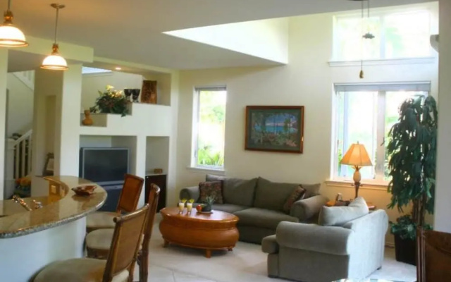 Fairway Villa Walk to Beach