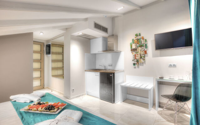 Alpha Luxury Suites