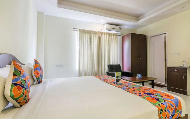 OYO 10335 Platinum Hotel