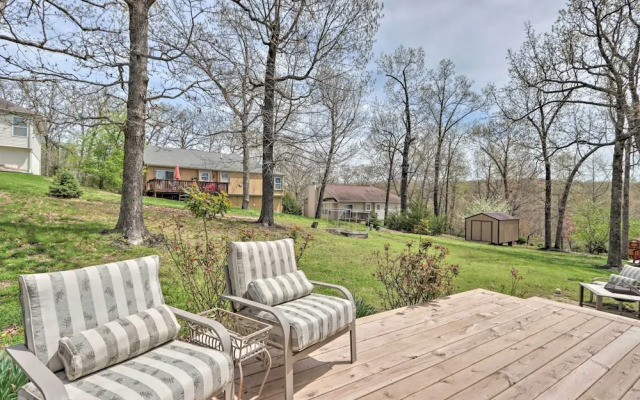 < 1 Mi to Marina: Family-friendly Osage Beach Home