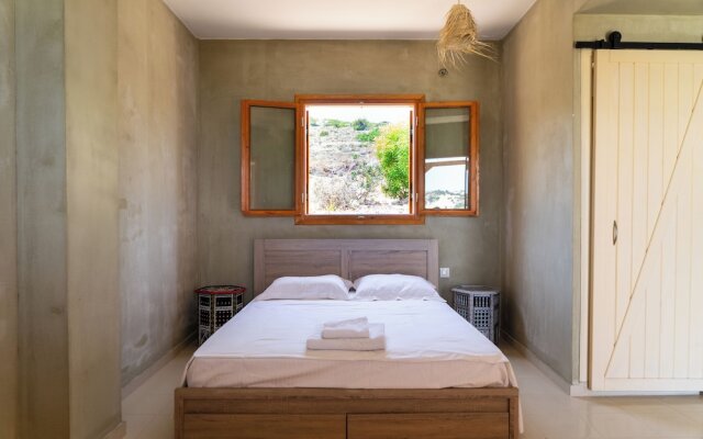 Exoristoi Nature Suites