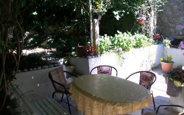 Antique House
