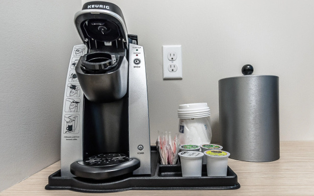 Holiday Inn Express Flint-Campus Area by IHG