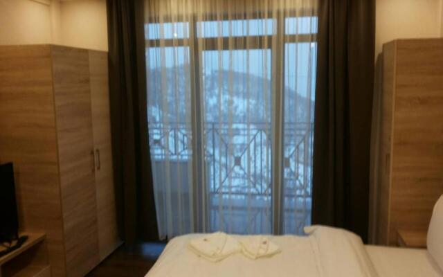 Apartment Simonida - Milmari M3